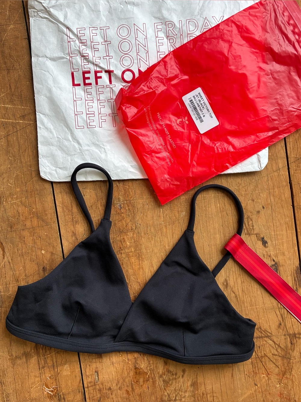 NWT Left on Friday Sweet Victory Top (S)
